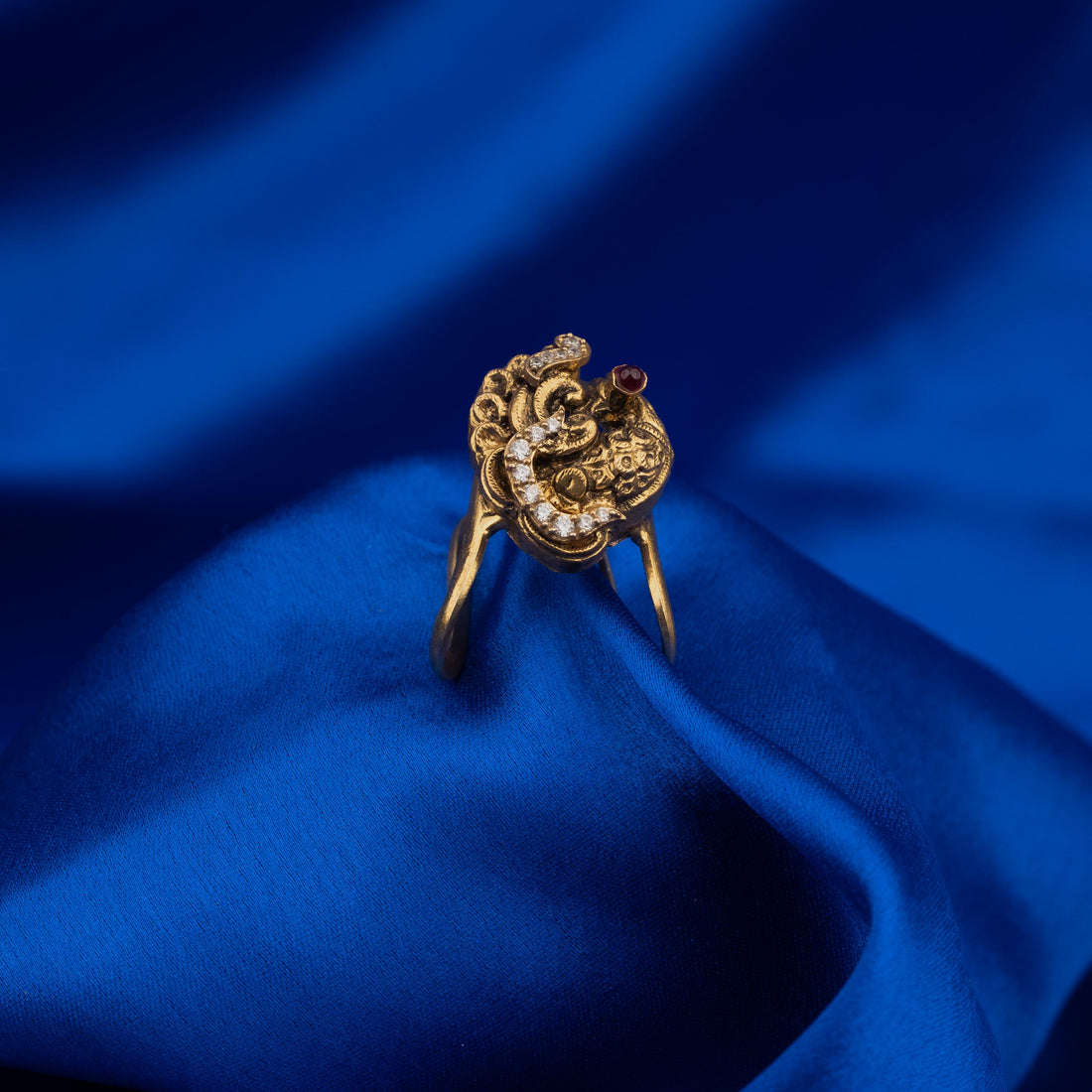 Vimaya Ring