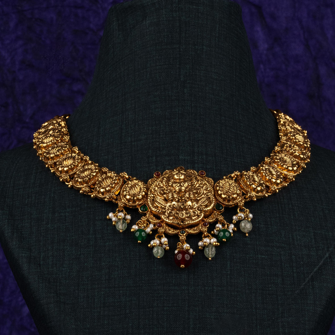 Saumyaksha Necklace
