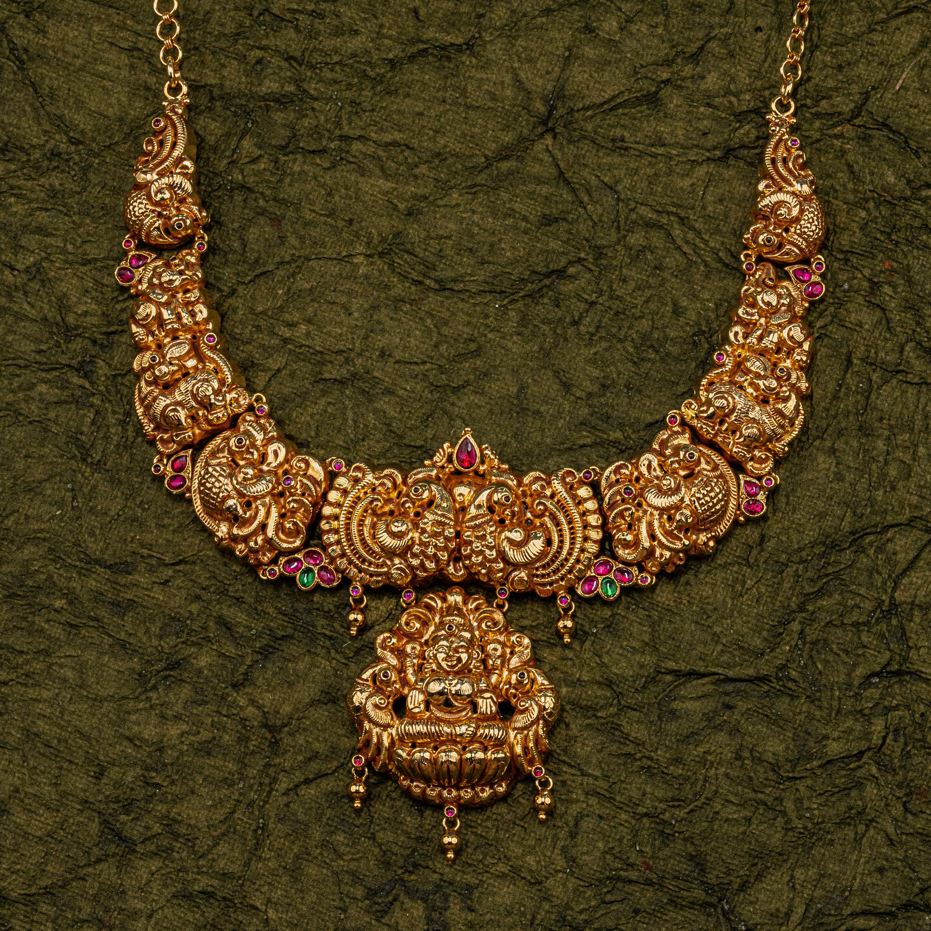 Amodhura Necklace