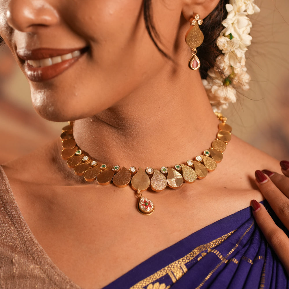 Moss & Pearl Necklace