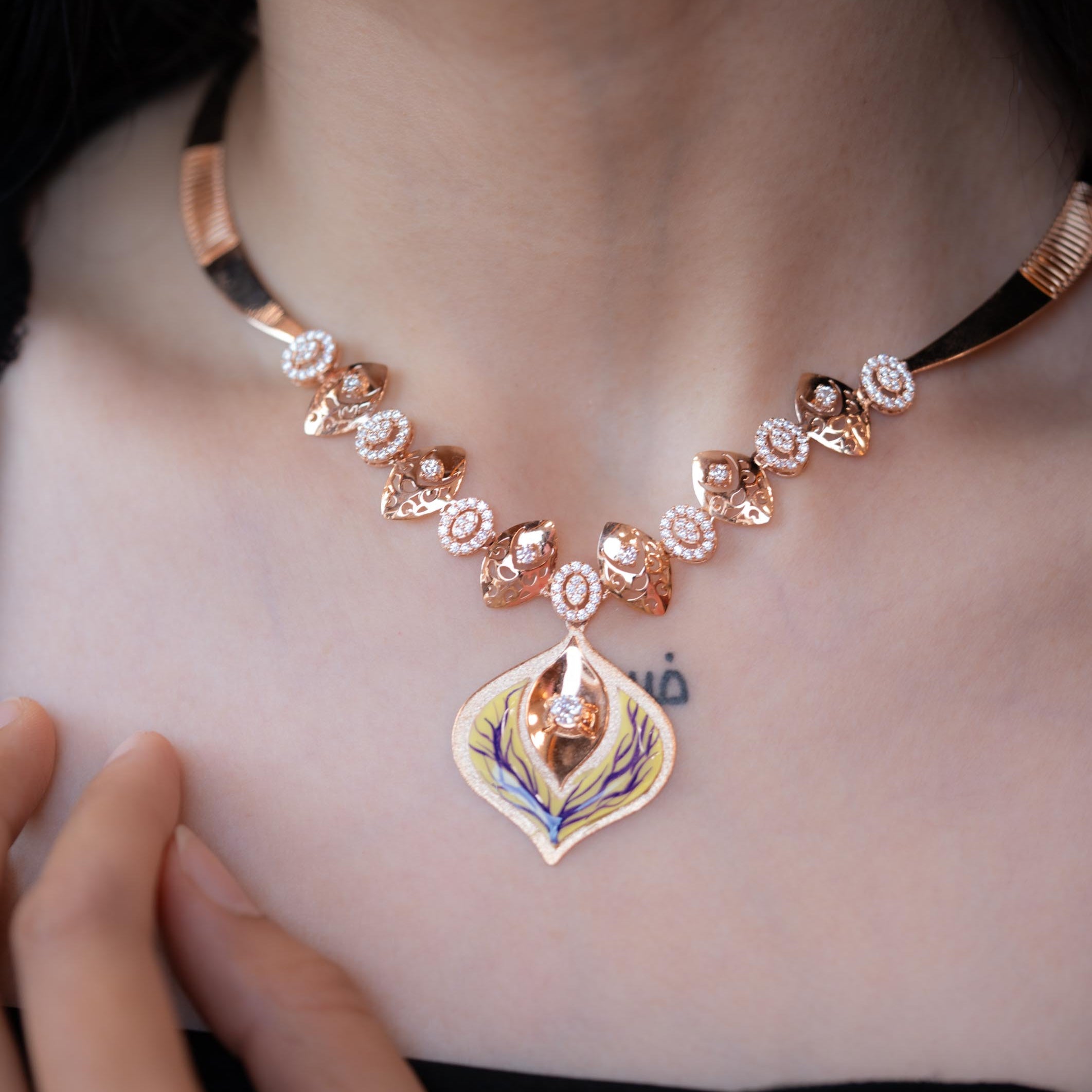 Shimmer - Rose Gold Necklace