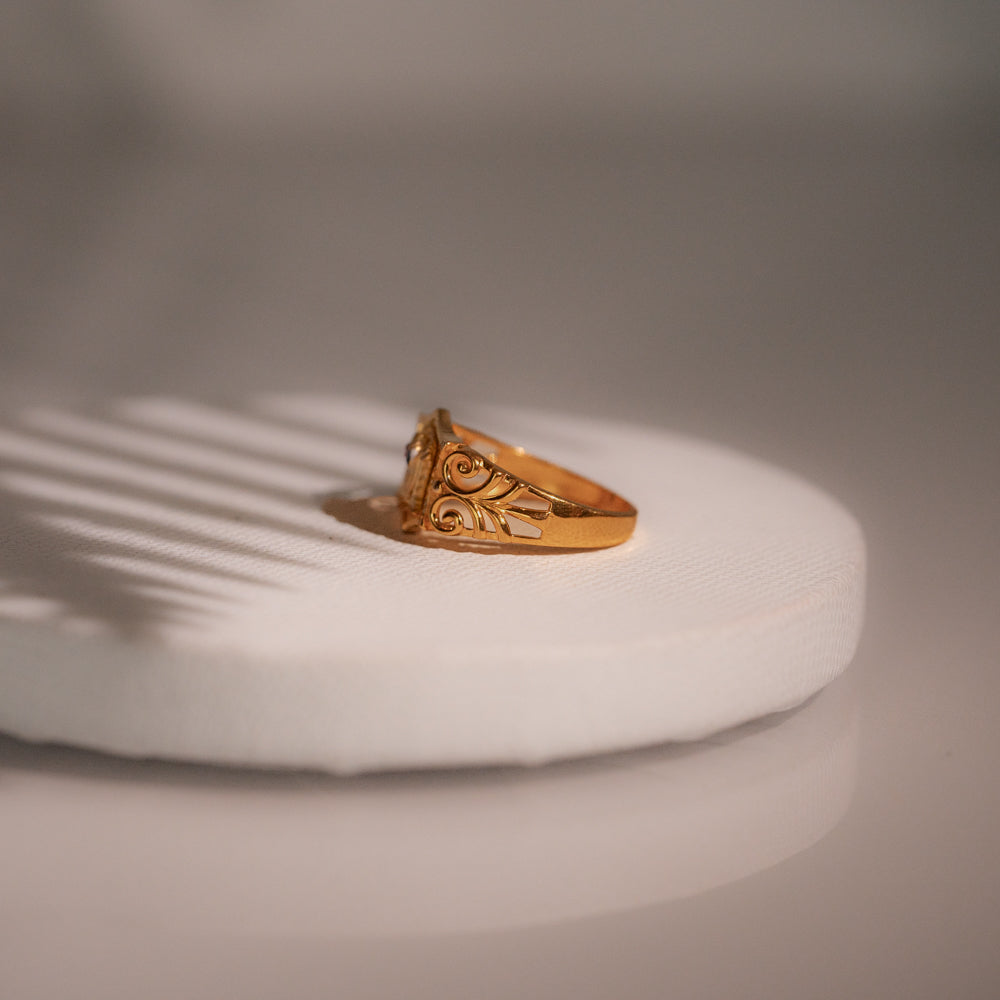 Sleek Ring