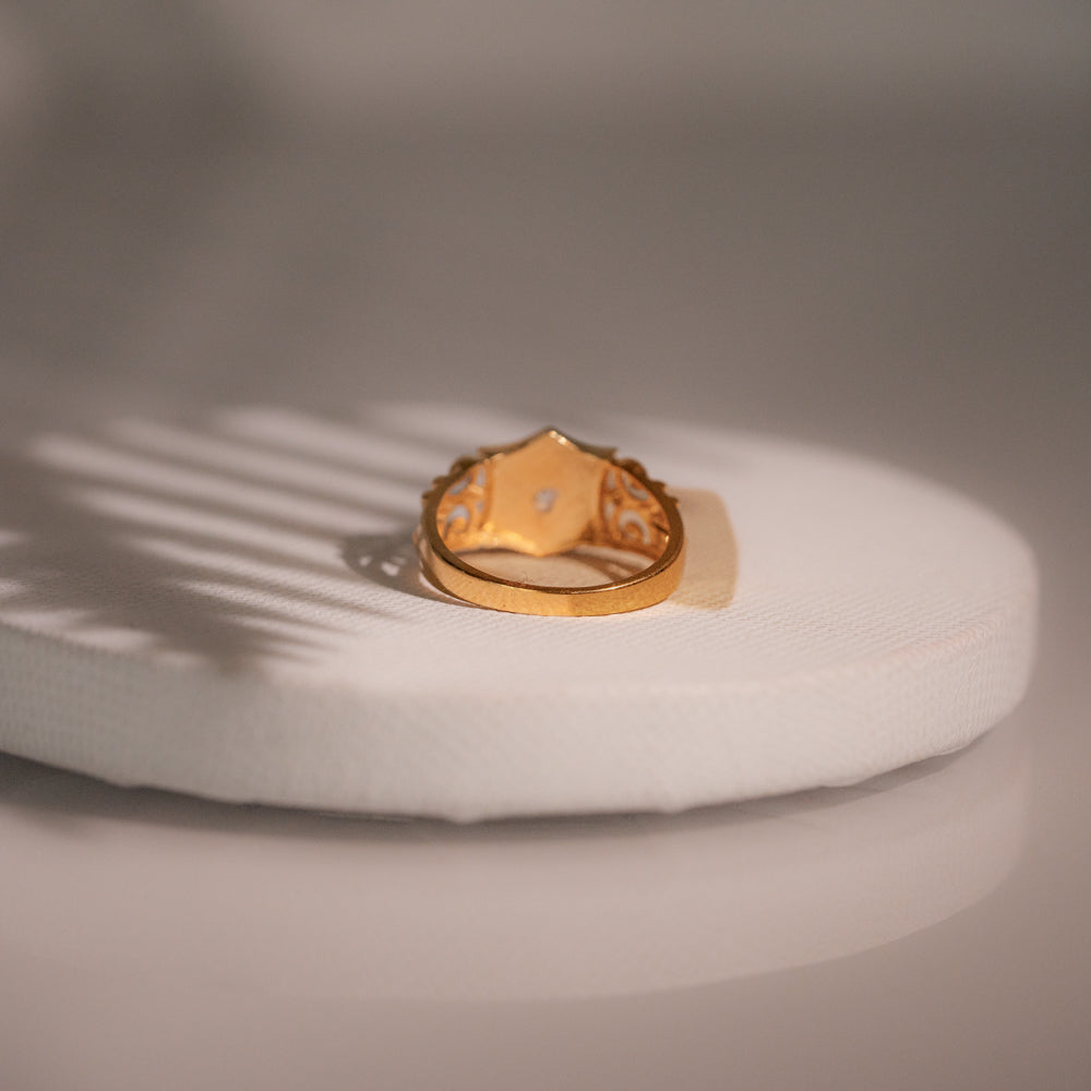 Sleek Ring