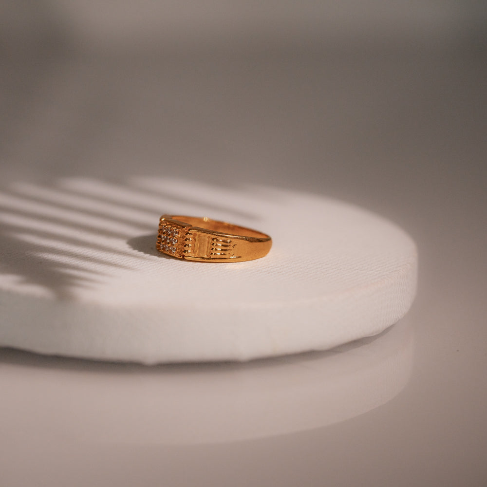 Sleek Ring