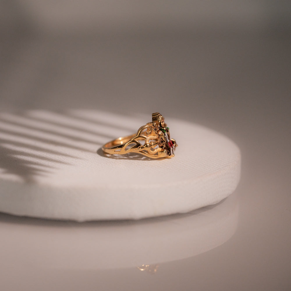 Sleek Ring