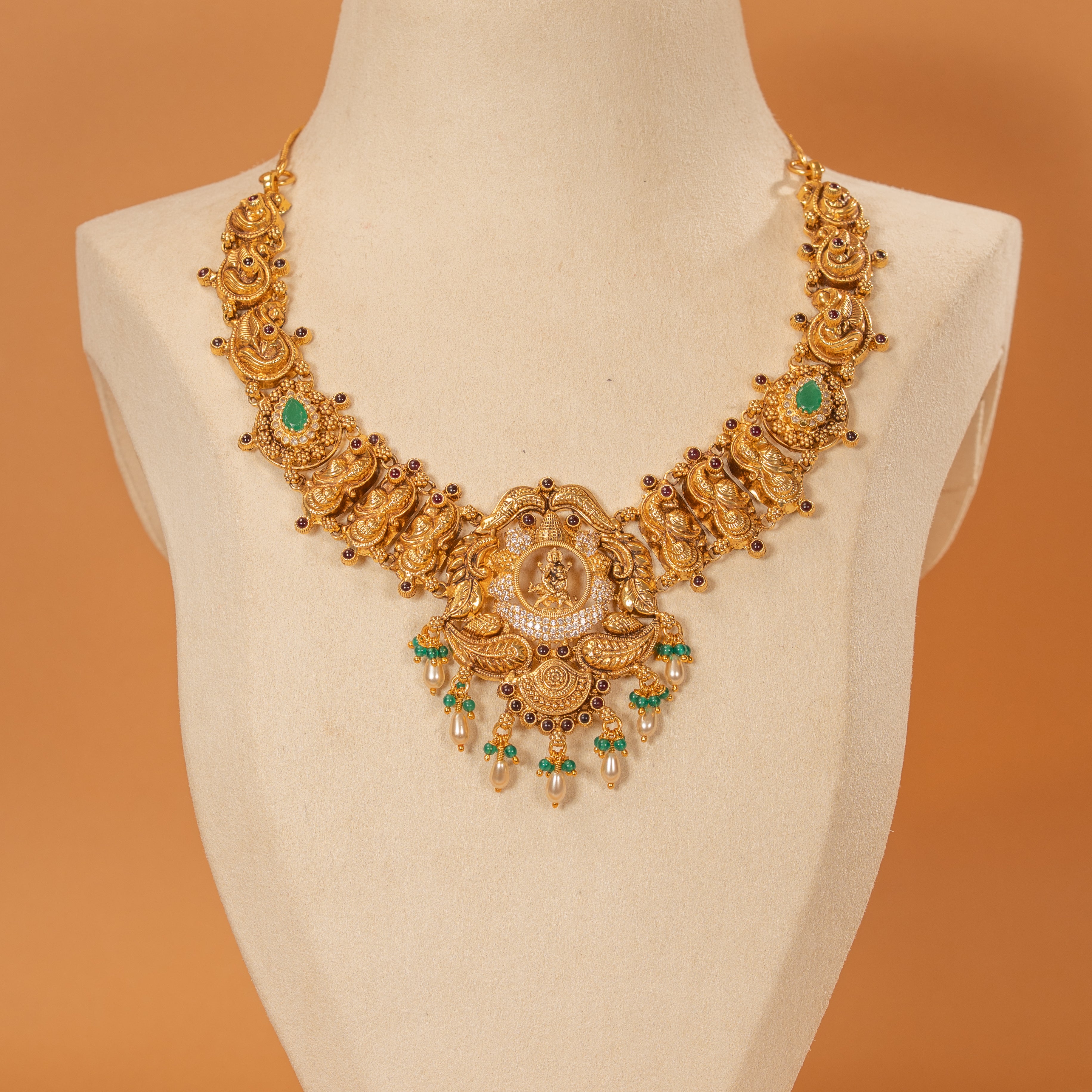 Nakas Necklace
