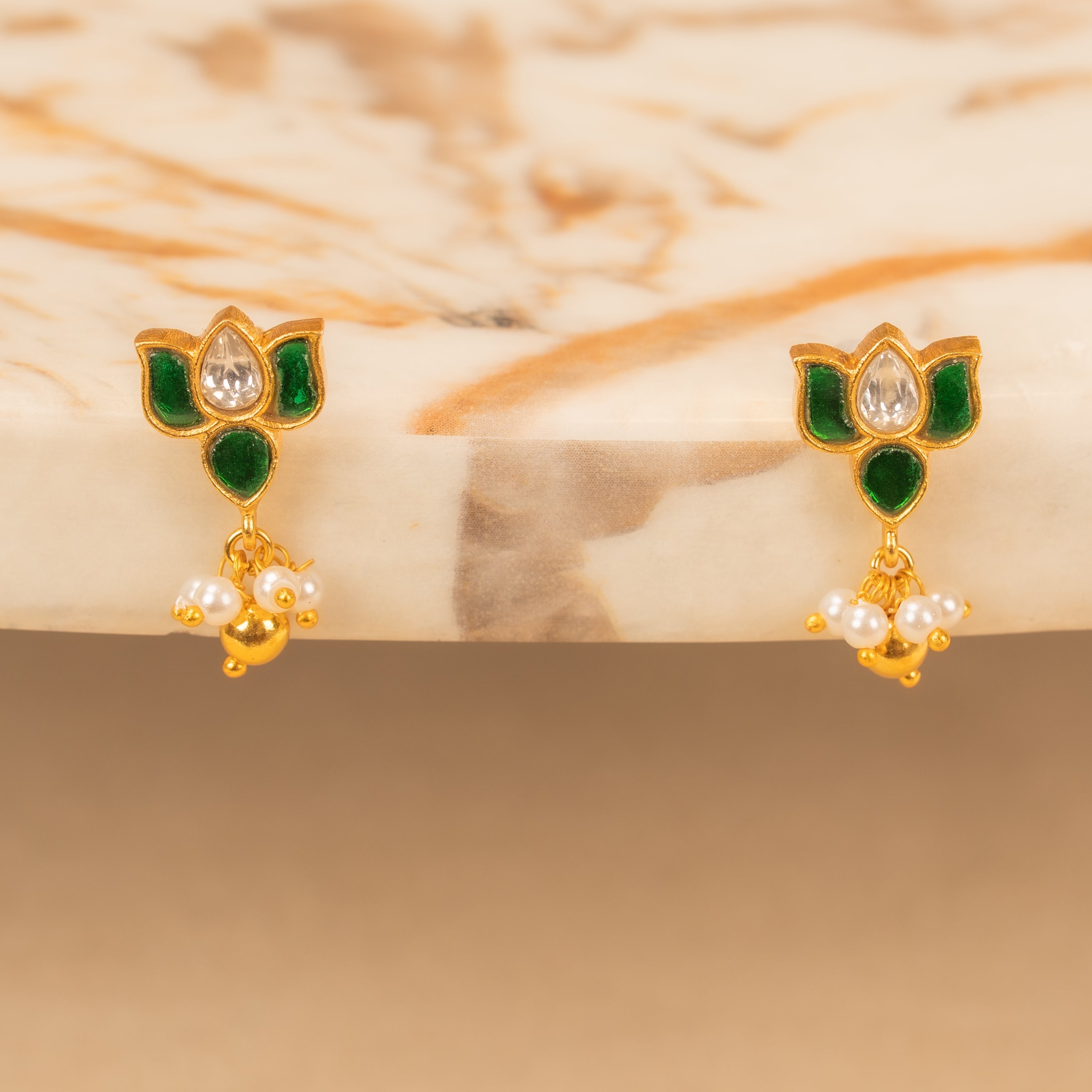 Kundan Studs