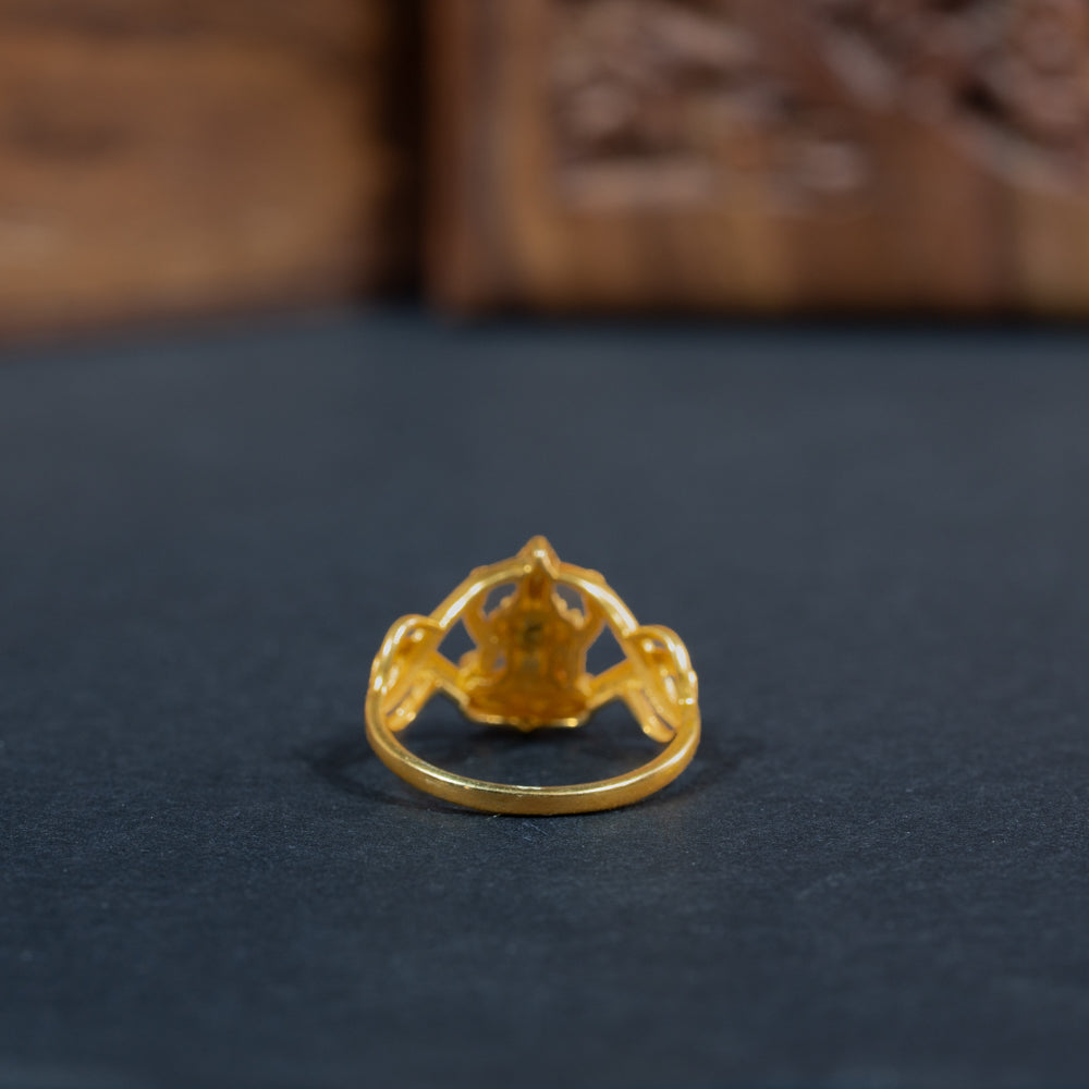 Sleek Ring
