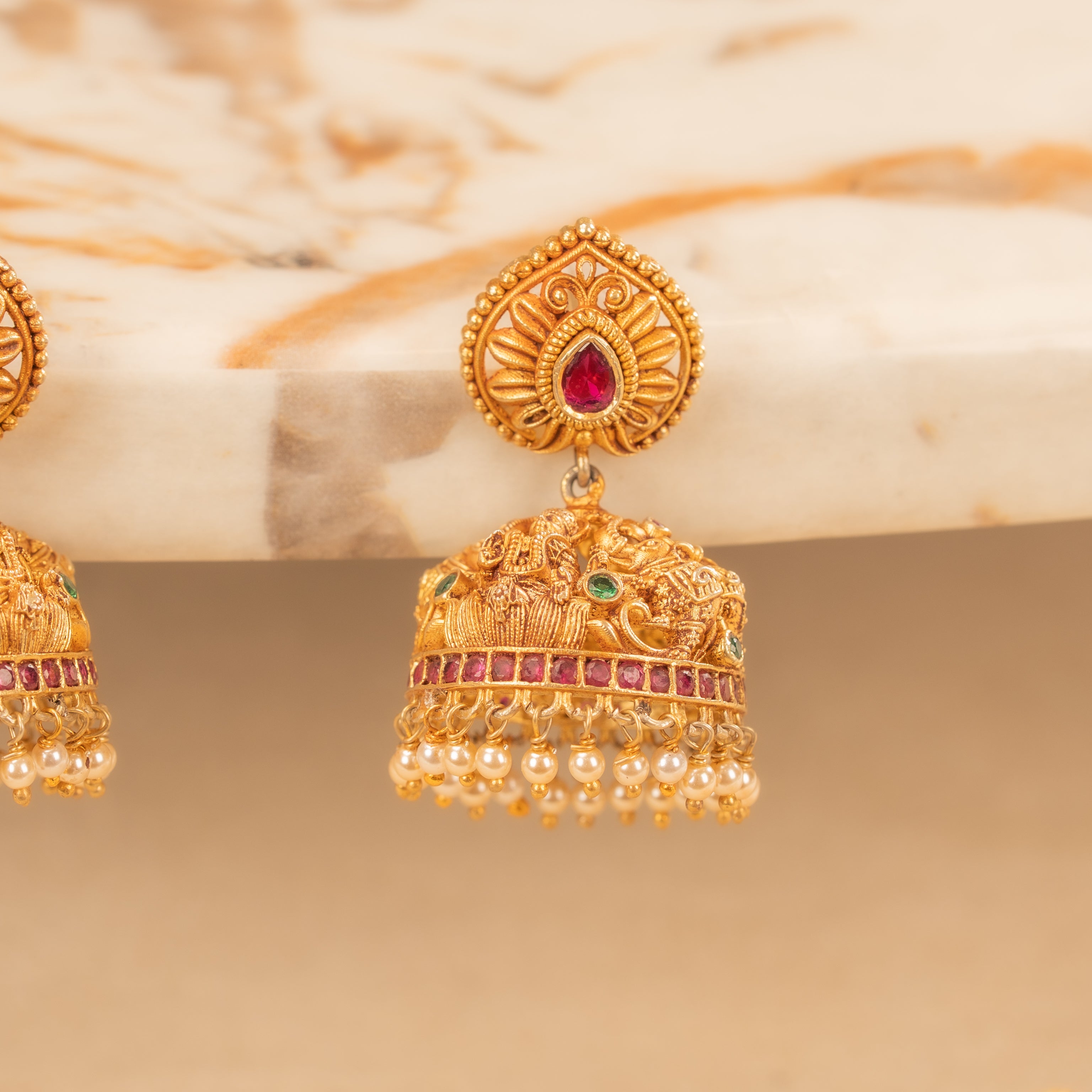 Kundan Jhumkas