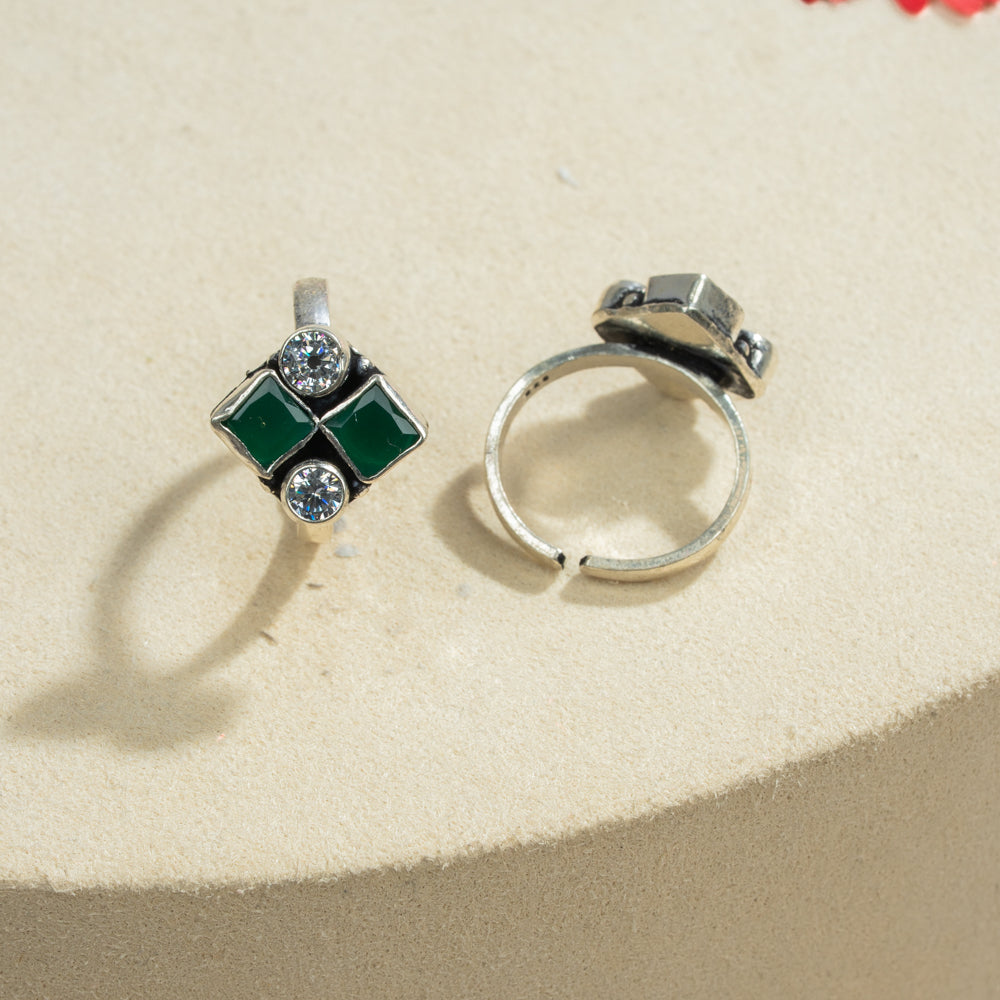 Irahi Toe Ring