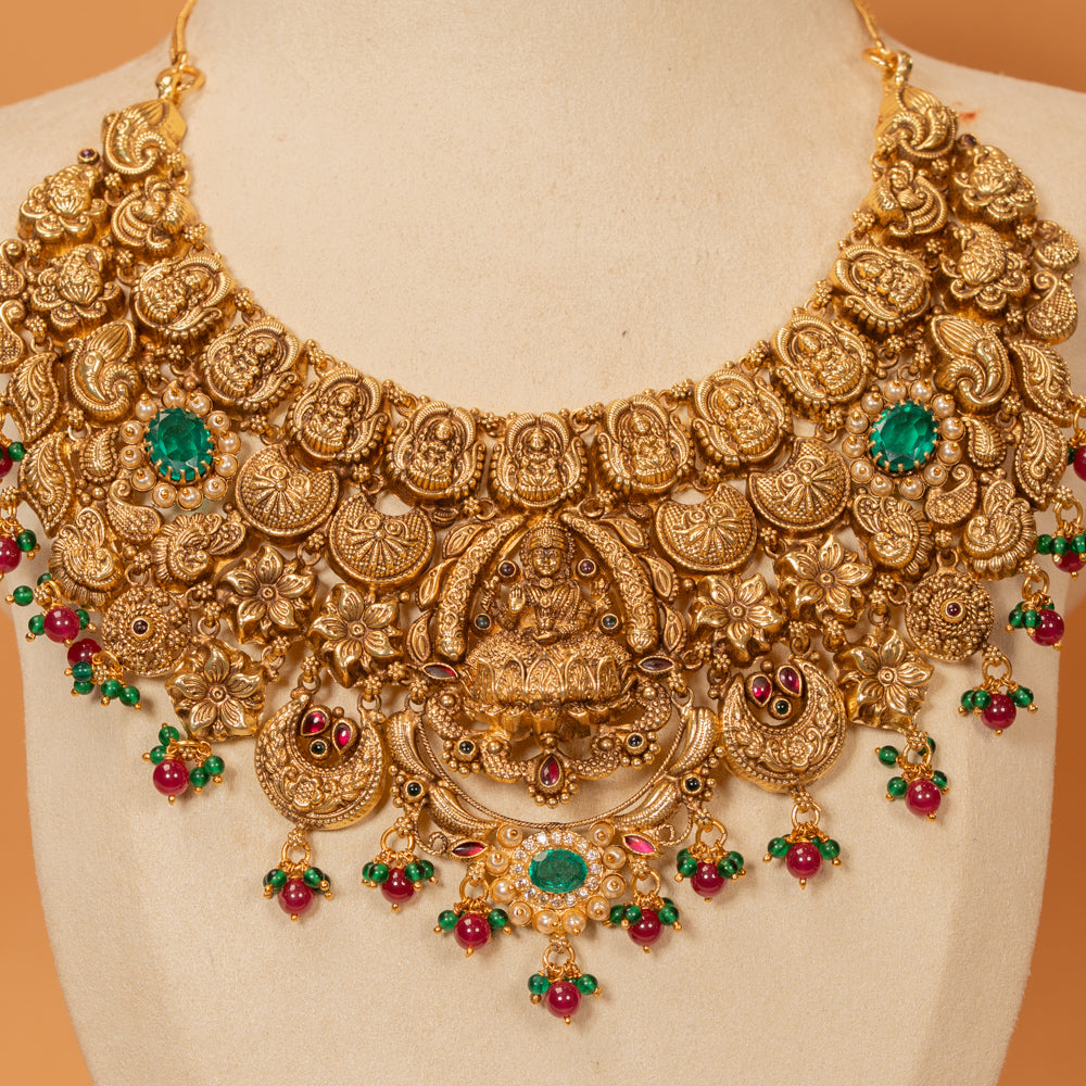 Nakas Necklace
