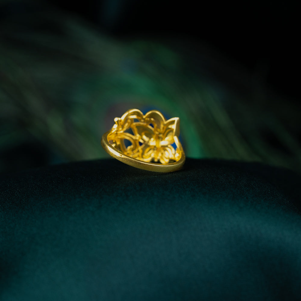 Sleek Ring