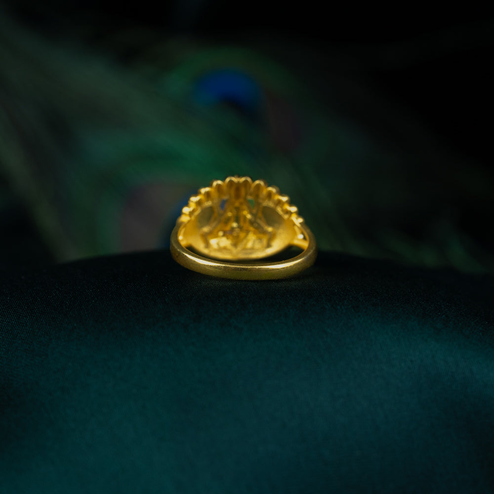Sleek Ring