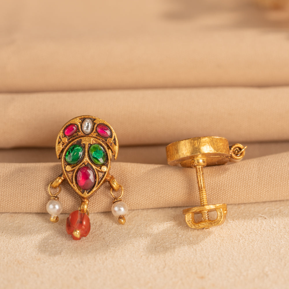 Kundan Studs