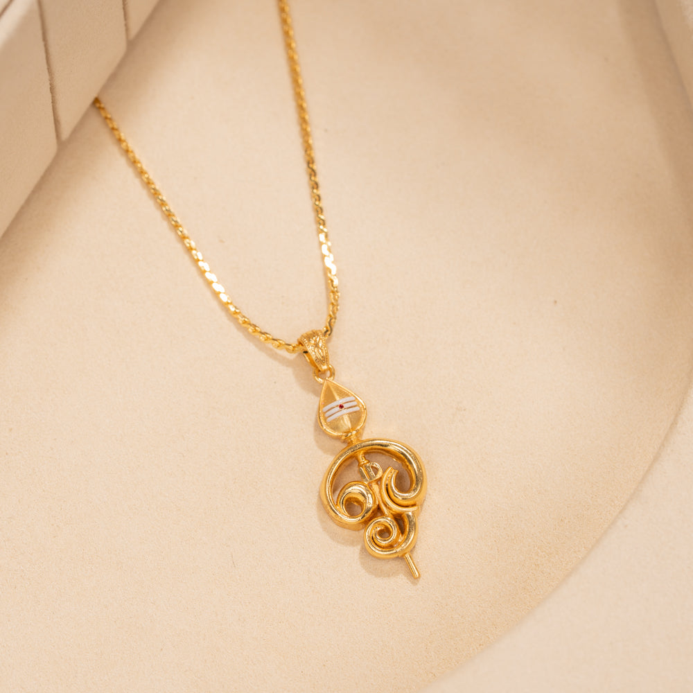 Gold Plated Chain & Pendant Set