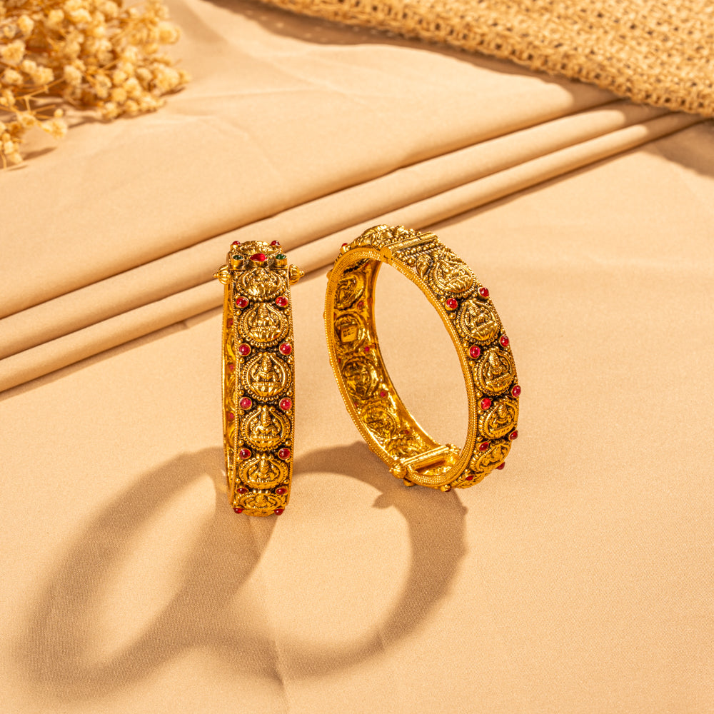 Kundan Bangle