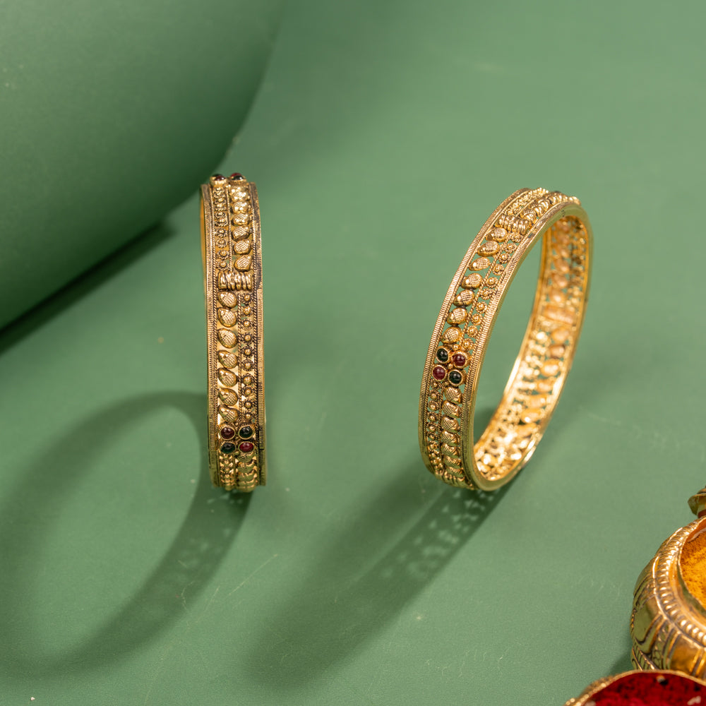 Nakas Bangle