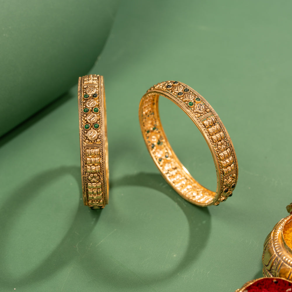 Nakas Bangle