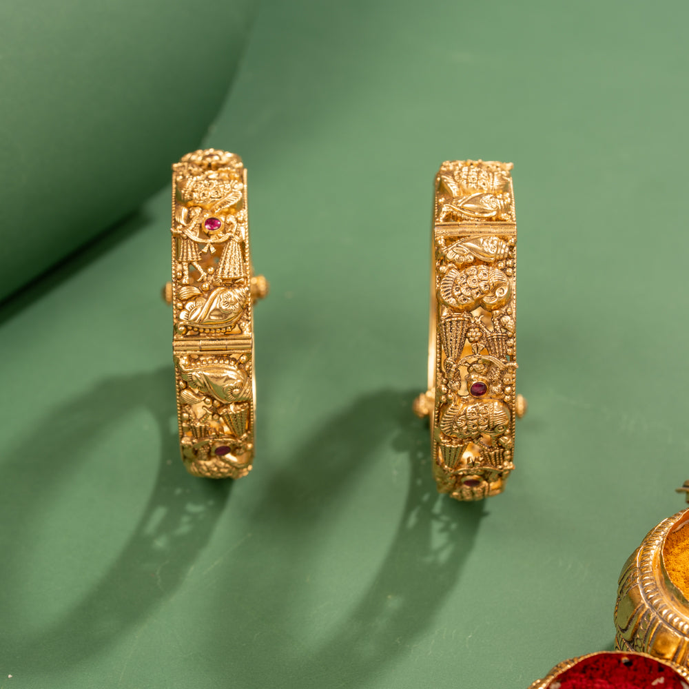 Nakas Bangle