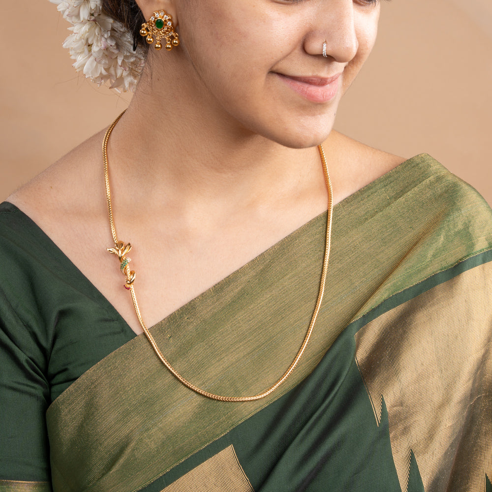 Pravina Mugappu Chain