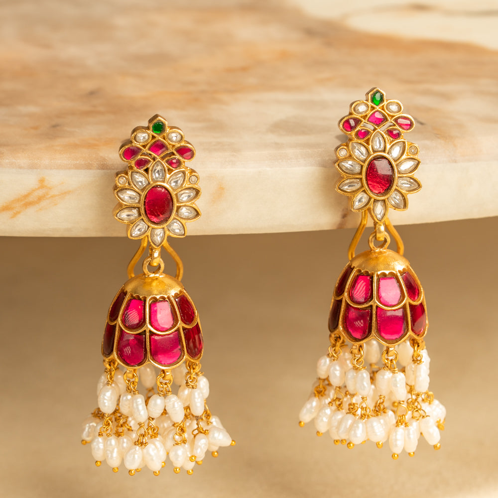 Kundan Jhumkas