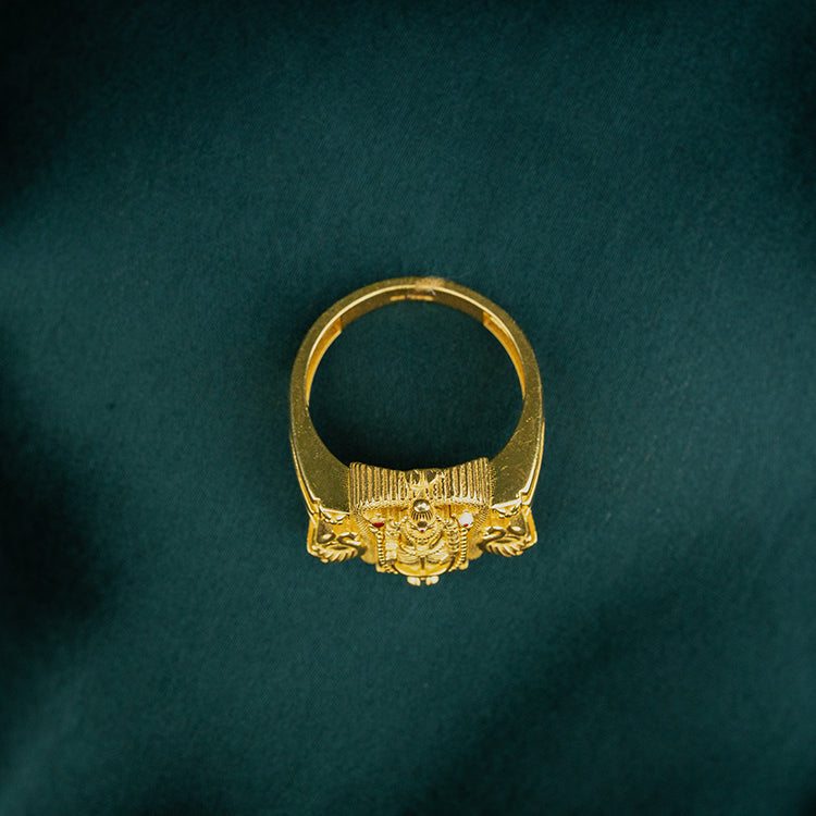 Sleek Ring