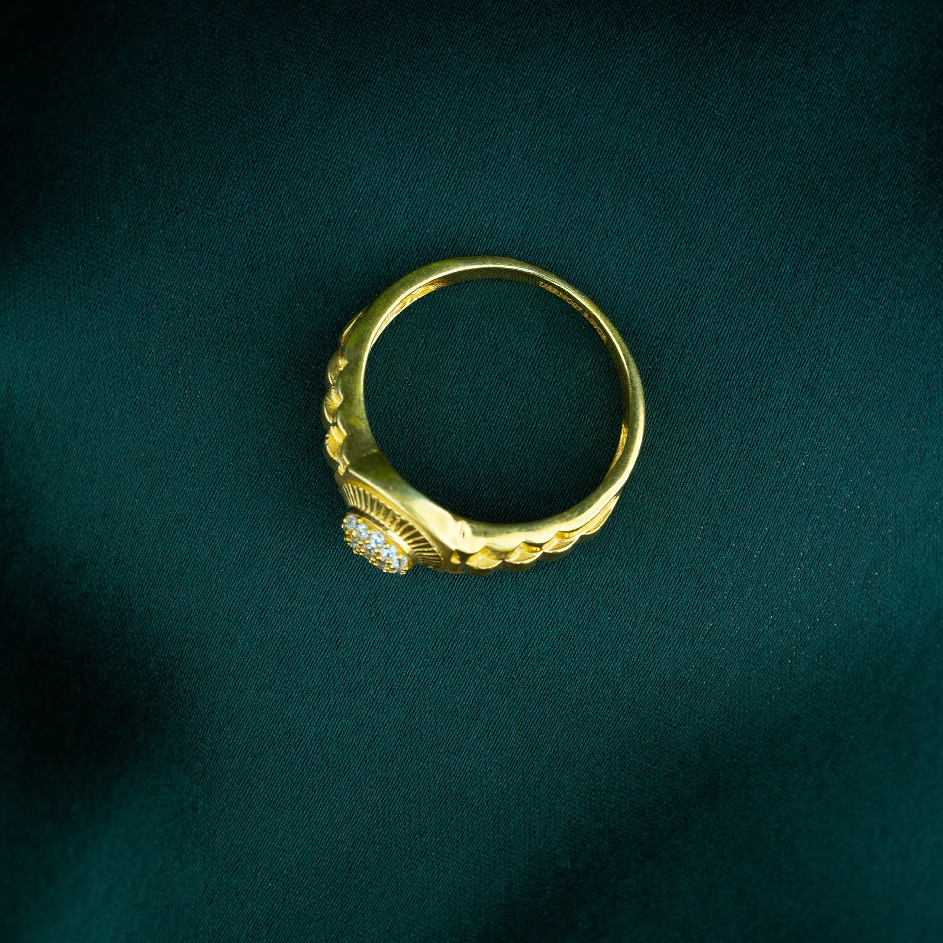 Sleek Ring