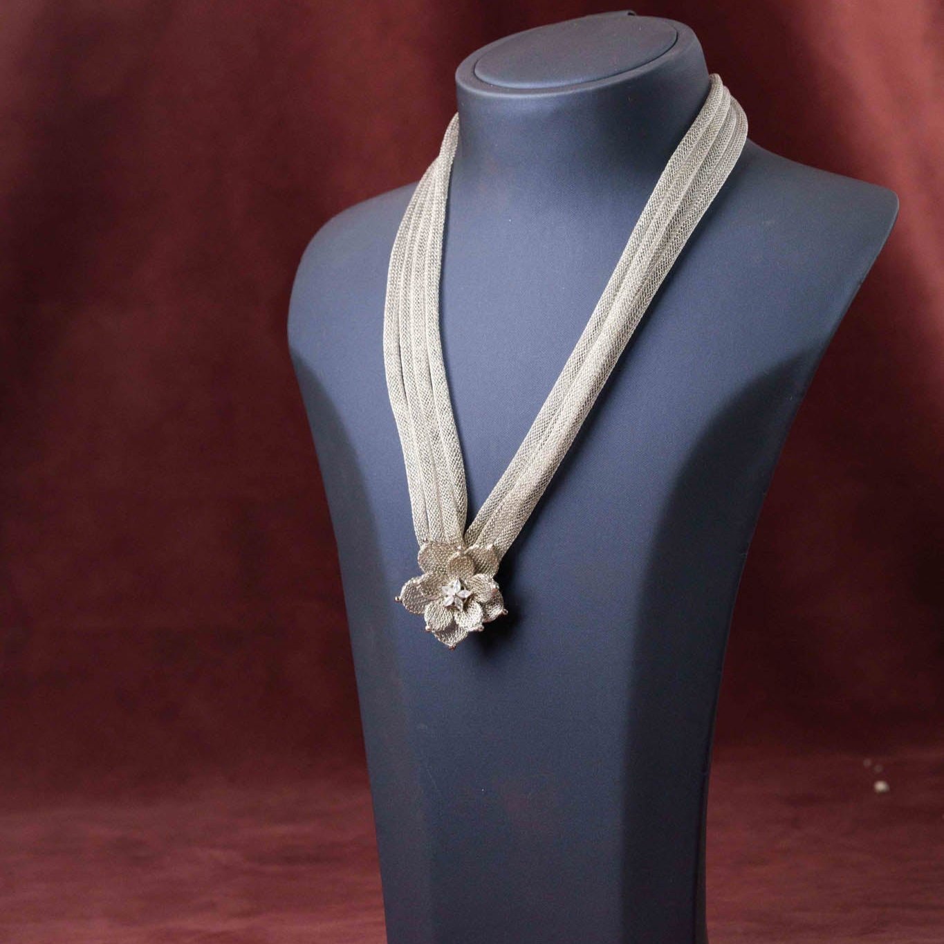 Flower - Silver Mesh Chain