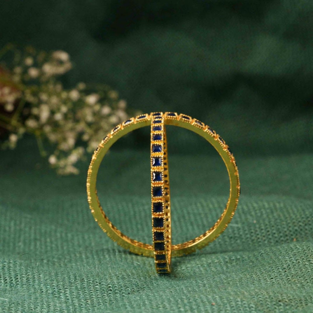 Nayima Bangle
