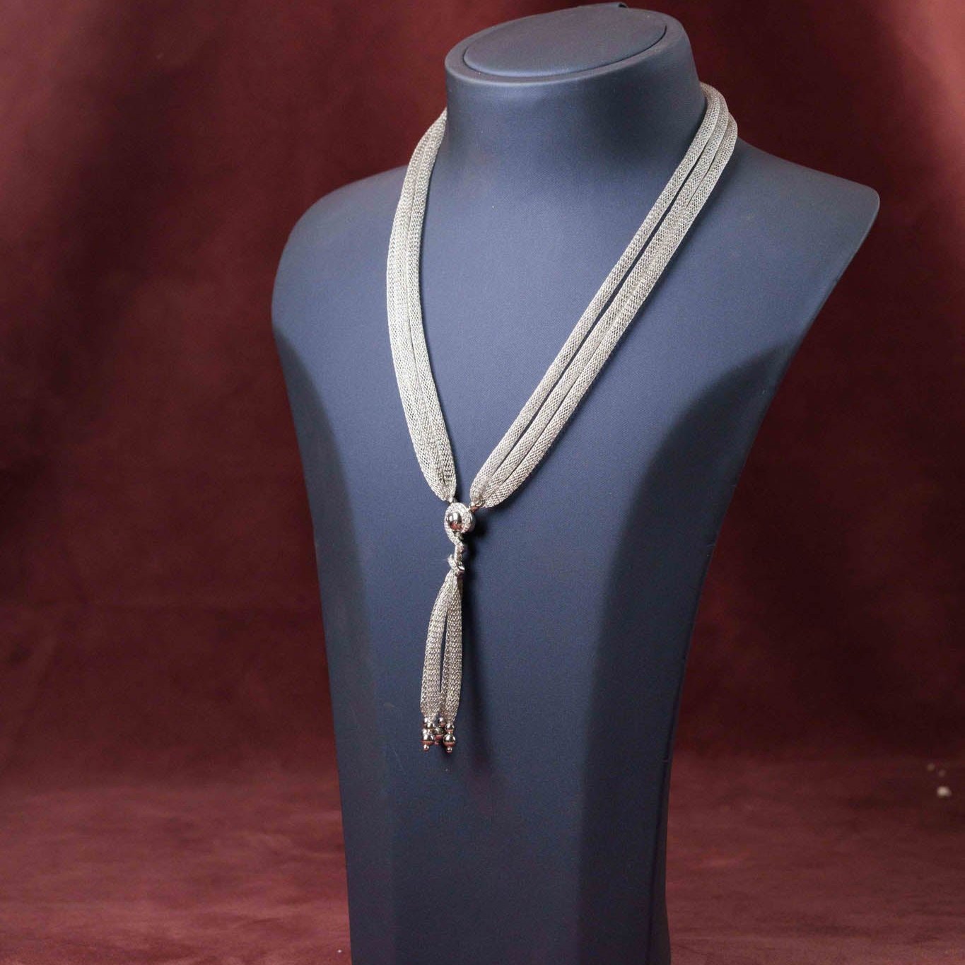 Pearl - Silver Mesh Chain with Studs