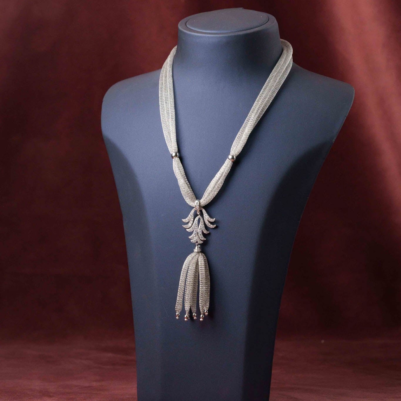 Vine - Silver Mesh Chain