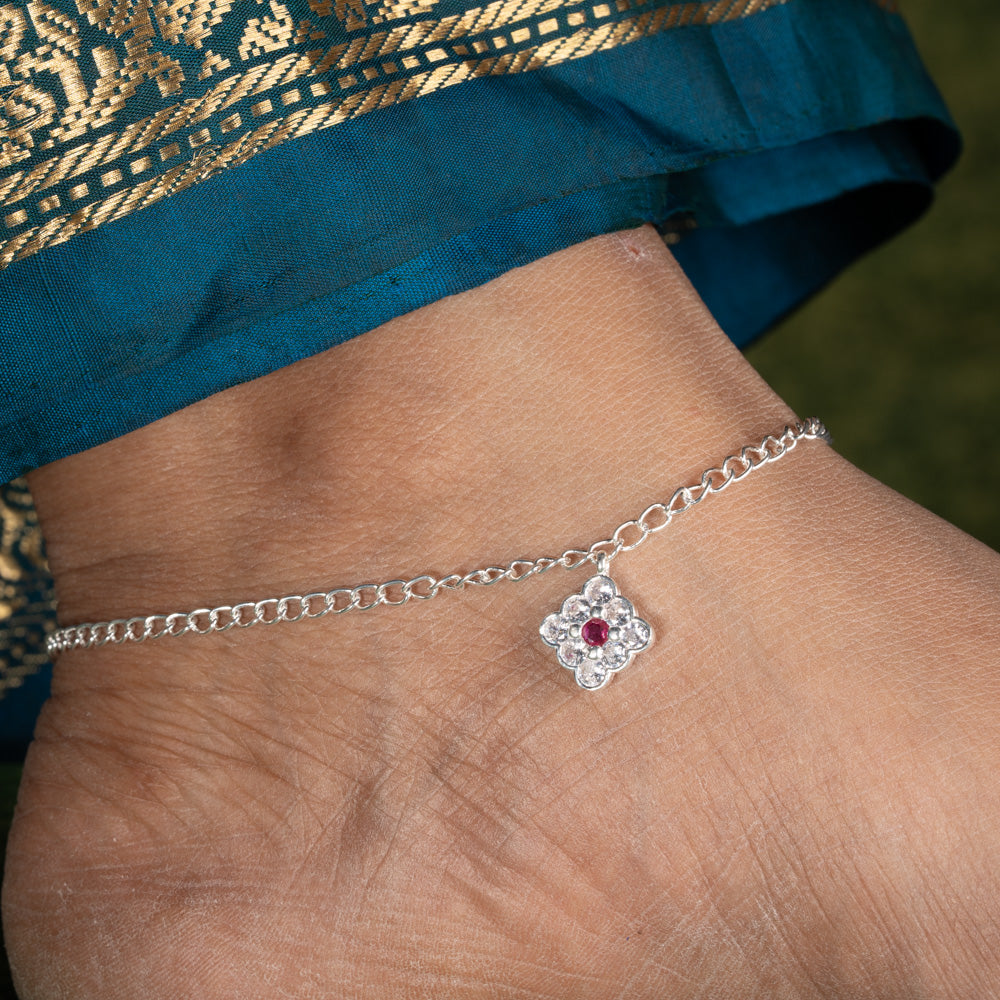 Sathura Anklet