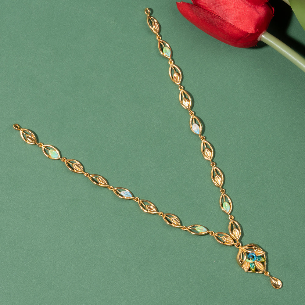 Sleek Necklace