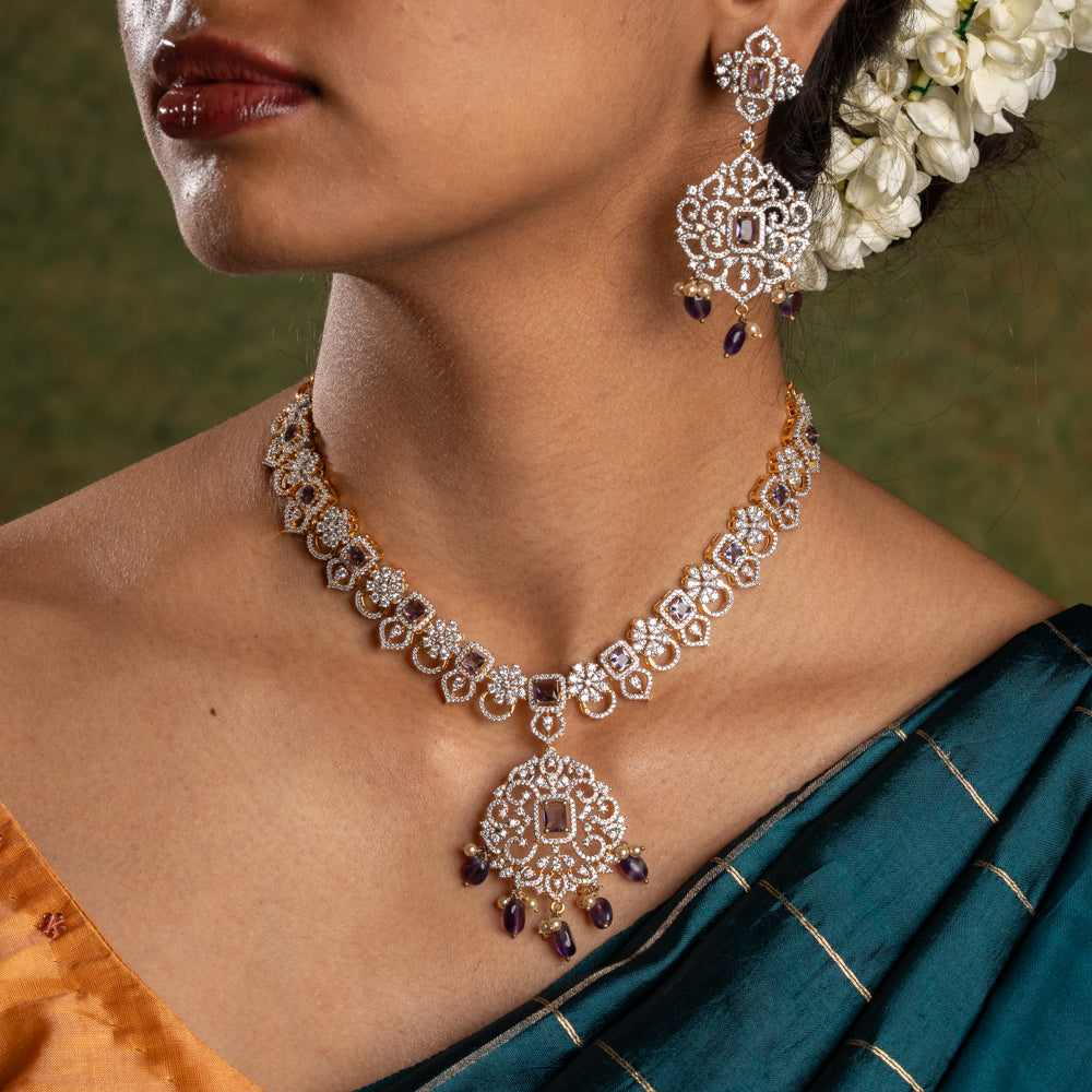 Divika Necklace