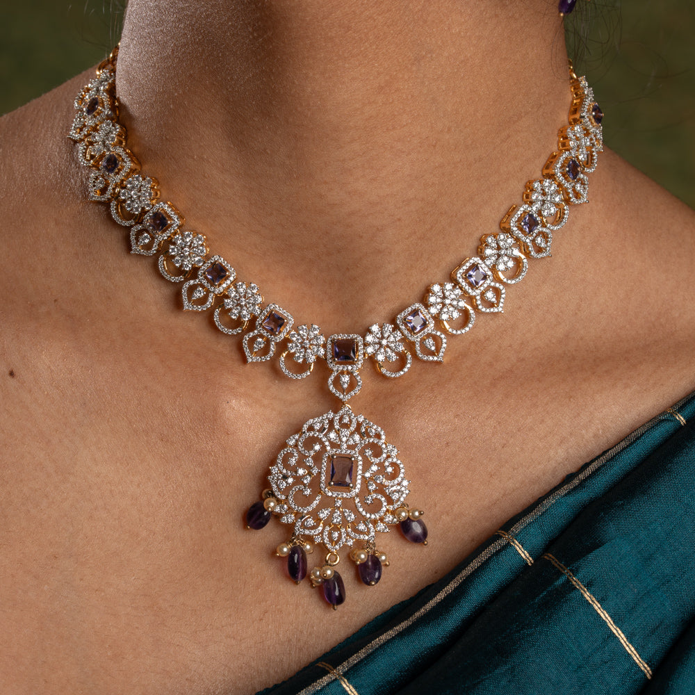 Divika Necklace