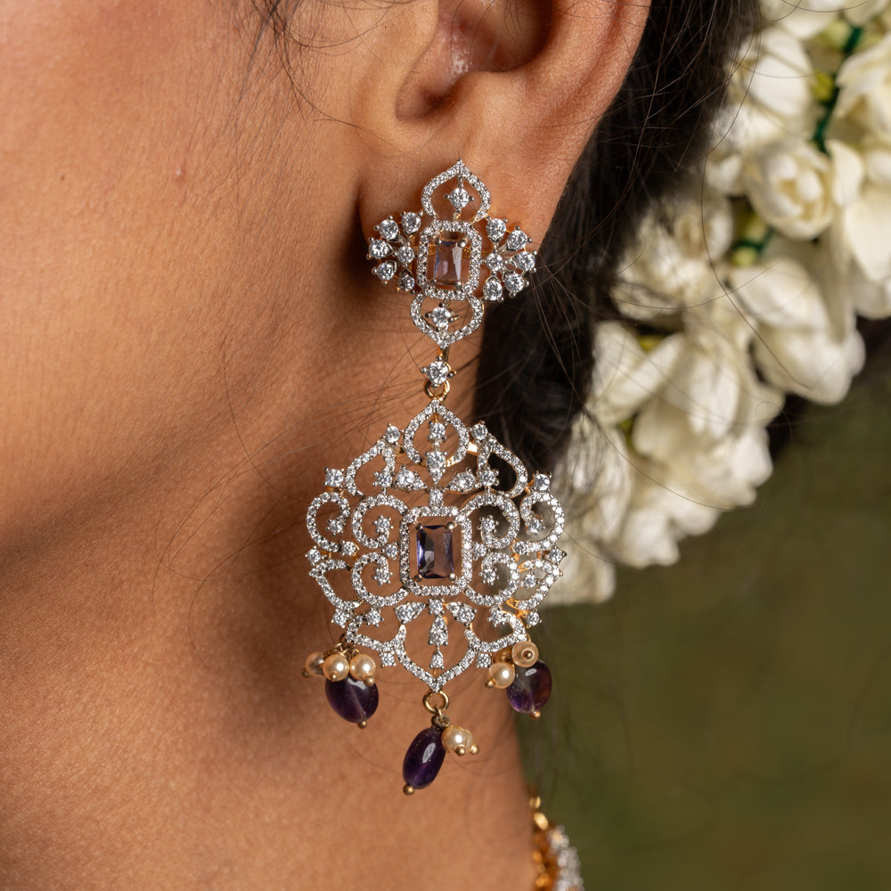 Divika Necklace