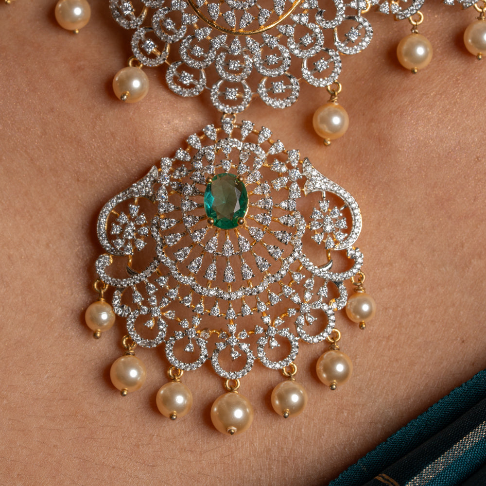 VenThirai Necklace