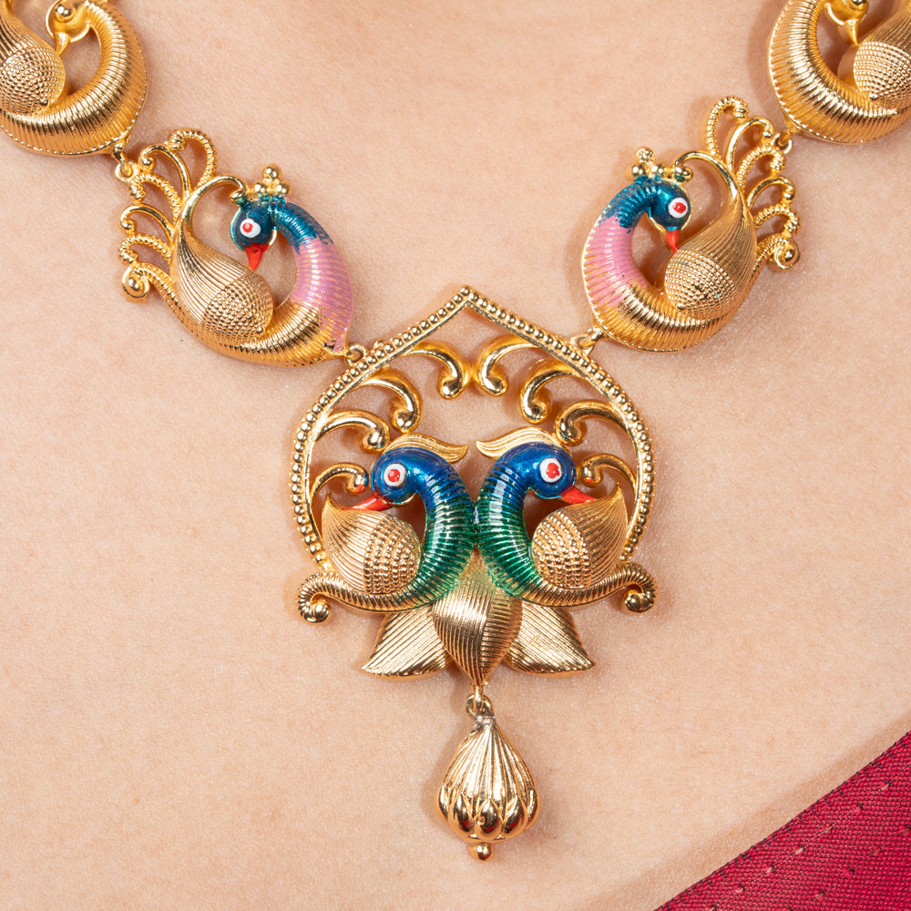 Sleek Necklace