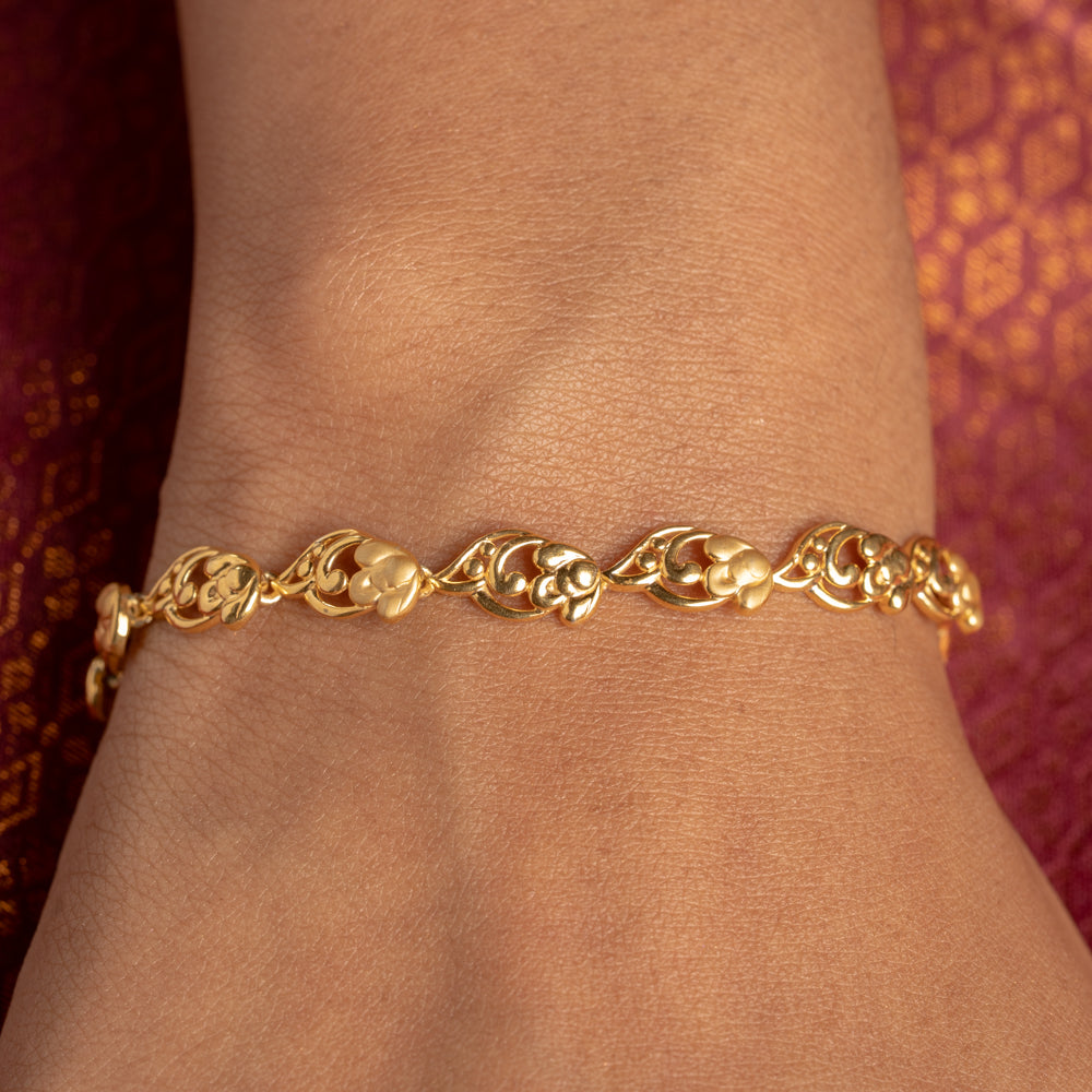 Mantha Bracelet