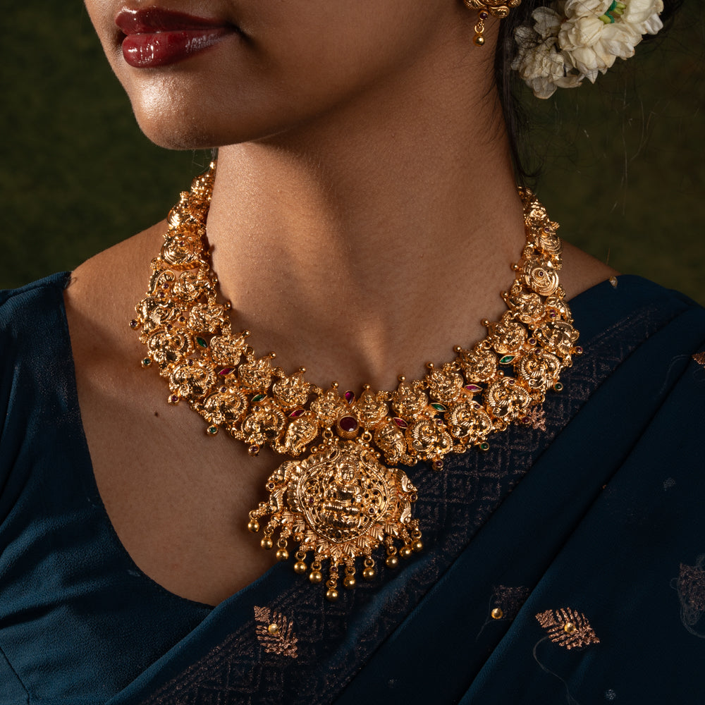 Sleek Necklace