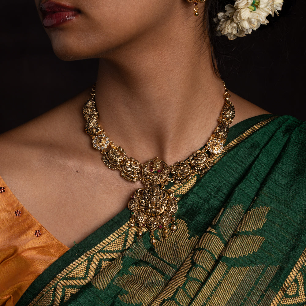 Sarvatha Necklace
