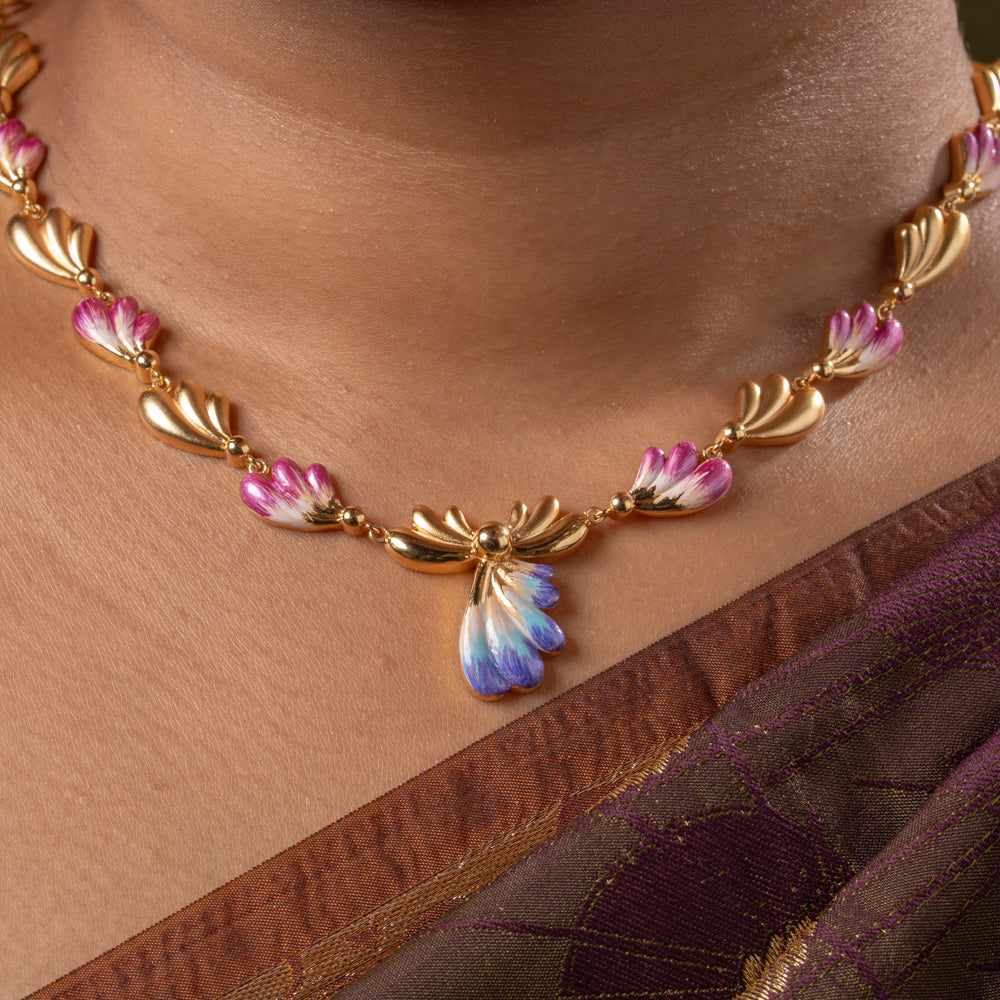 Mugapoo Necklace