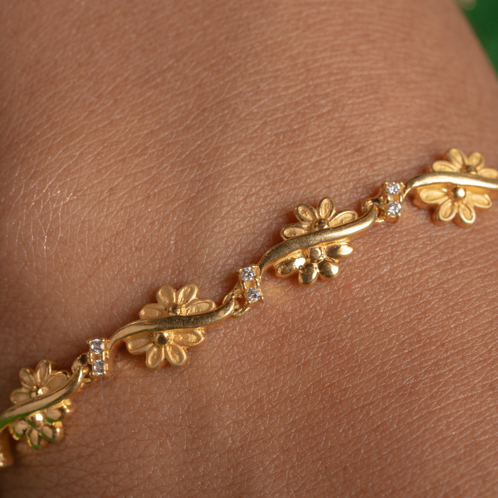 Lavya Bracelet