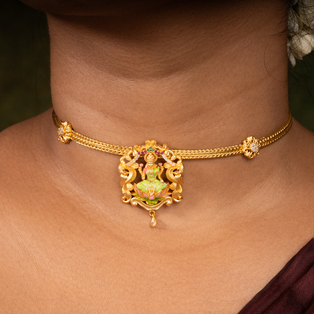 Saundarya Necklace