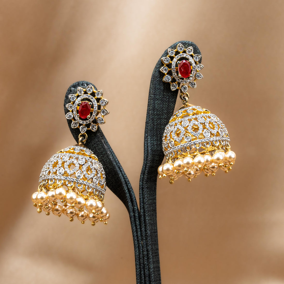 Kanira Jhumka