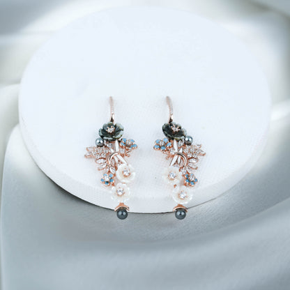 Floral Black Stud