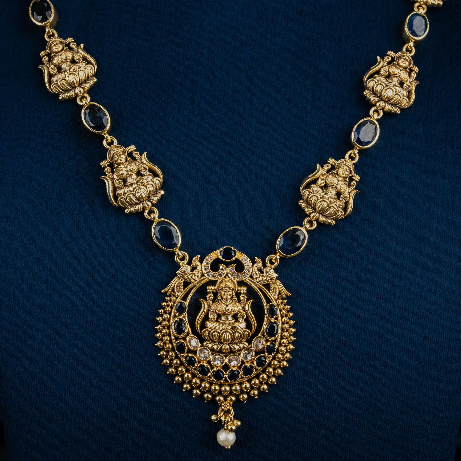Plain Necklace