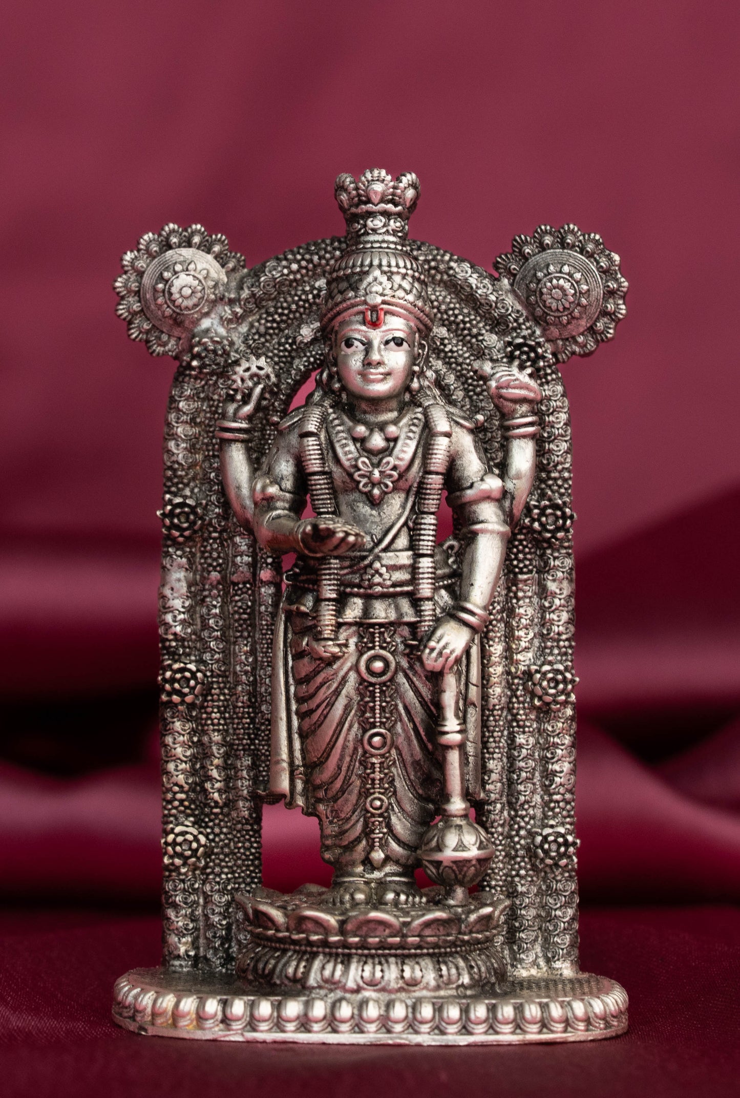 GURUVAYURAPPAN IDOL