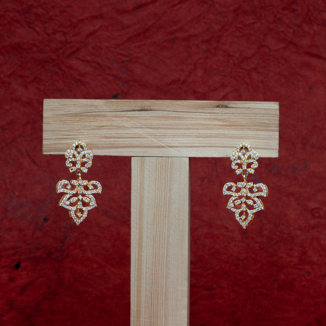 Yogita Jhumkas