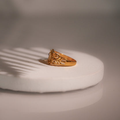 Sleek Ring